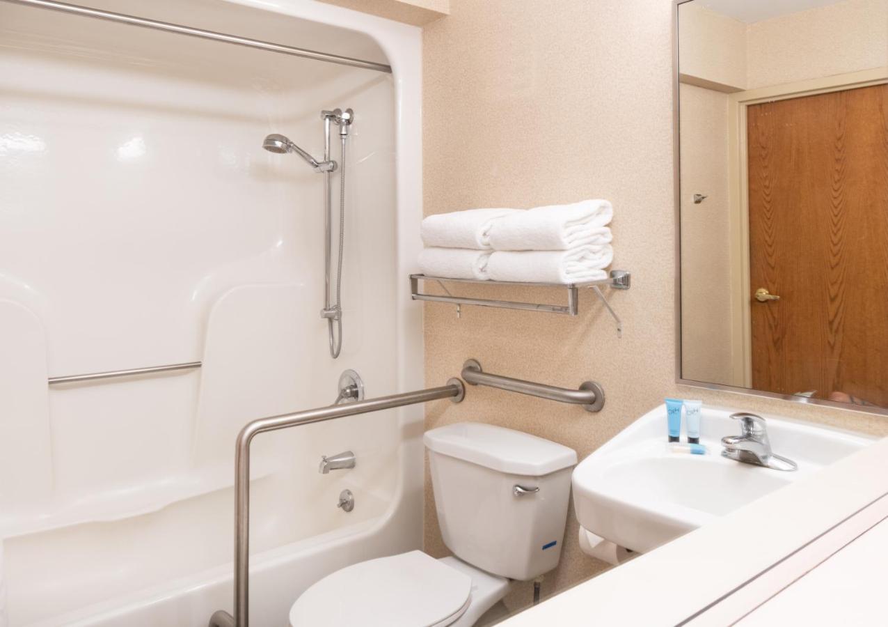 Aviator Hotel & Suites, BW Signature Collection Green Park Екстер'єр фото