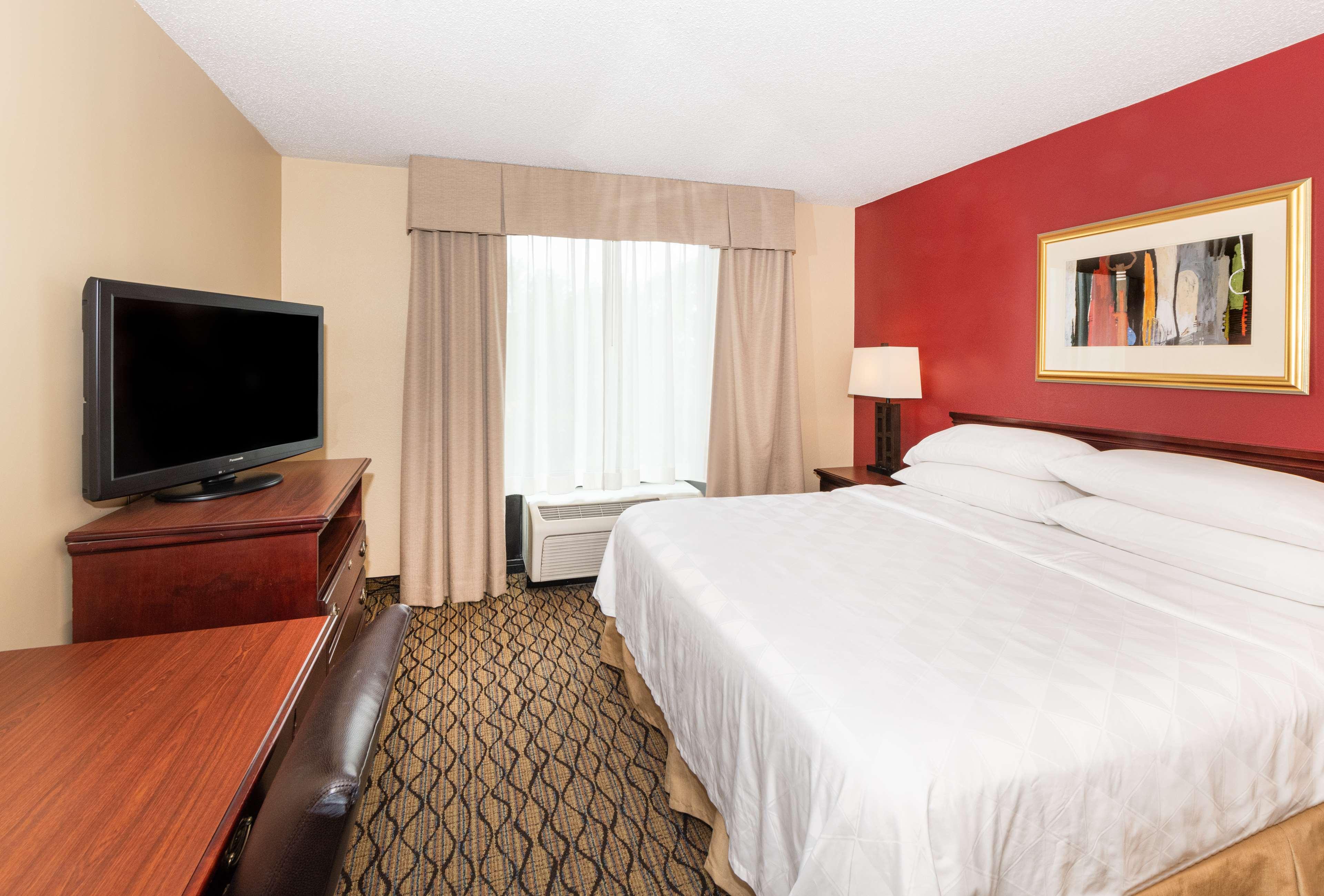 Aviator Hotel & Suites, BW Signature Collection Green Park Екстер'єр фото