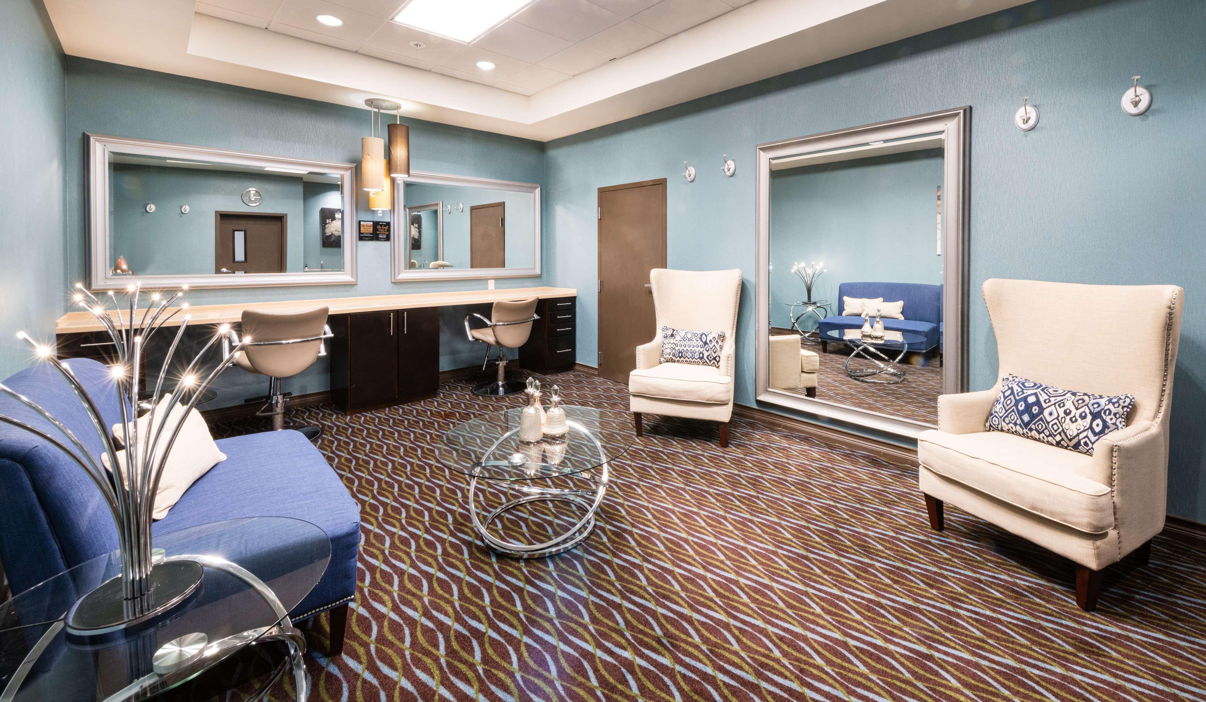 Aviator Hotel & Suites, BW Signature Collection Green Park Екстер'єр фото